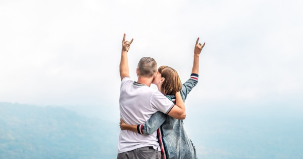 Dia do Rock: 10 rocks inesquecíveis e como usá-los para o seu casamento